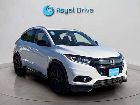 Used 2021 Honda HR-V Sport image 7