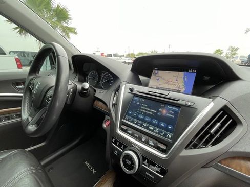 Used 2020 Acura MDX FWD w/ Advance Package image 11