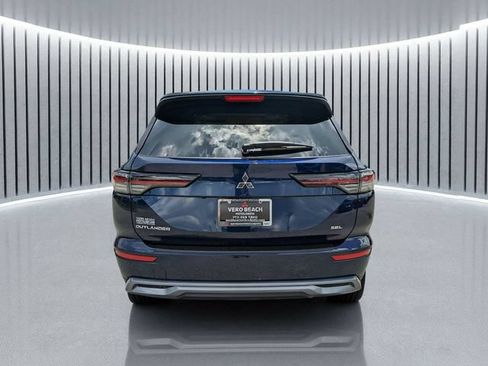 New 2026 Mitsubishi Outlander SEL FWD image 5
