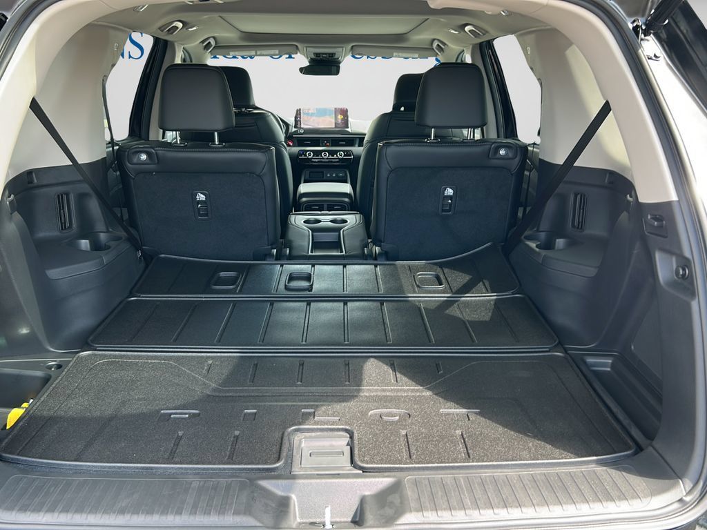 New 2026 Honda Pilot Elite image 12