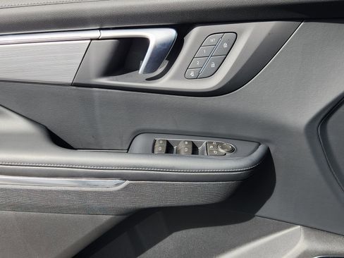 New 2026 Buick Enclave Preferred w/ Power Package FWD image 27