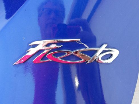 Used 2014 Ford Fiesta SE w/ Equipment Group 201A FWD image 35