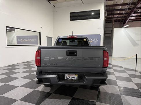 Used 2022 Chevrolet Colorado LT w/ Fleet Safety Package image 6
