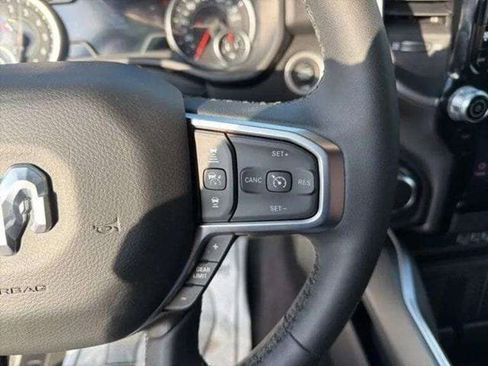 Used 2025 RAM 1500 Big Horn AWD/4WD image 19