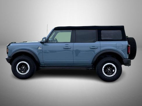 Used 2022 Ford Bronco Outer Banks w/ Sasquatch Package AWD/4WD image 8