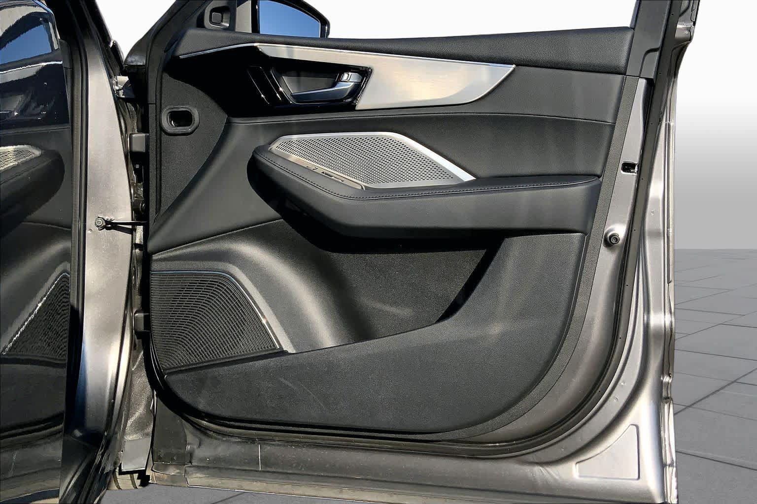 Used 2024 Acura MDX FWD image 23