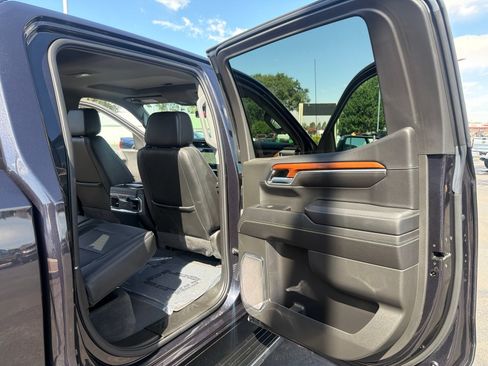 Used 2022 GMC Sierra 1500 Denali AWD/4WD image 31