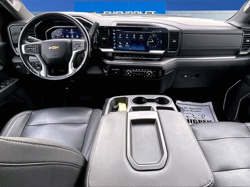 Used 2024 Chevrolet Silverado 2500 LTZ image 8