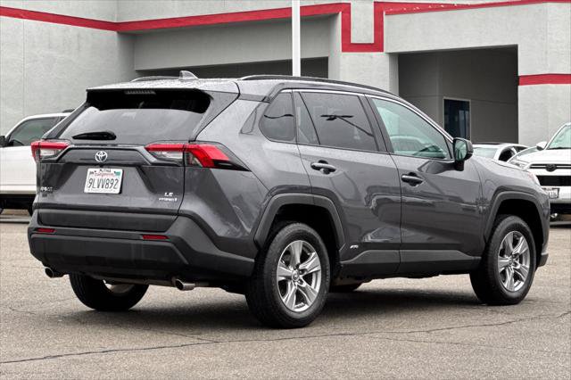 Certified 2024 Toyota RAV4 LE AWD/4WD image 2