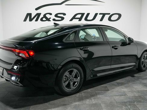 Used 2022 Kia K5 LXS FWD image 5