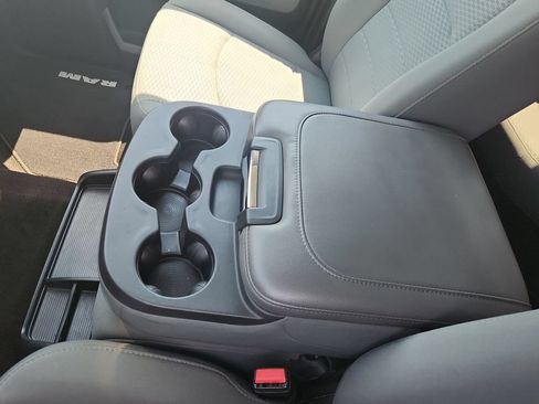 Used 2014 RAM 5500 SLT w/ Quick Order Package 29G SLT AWD/4WD image 23