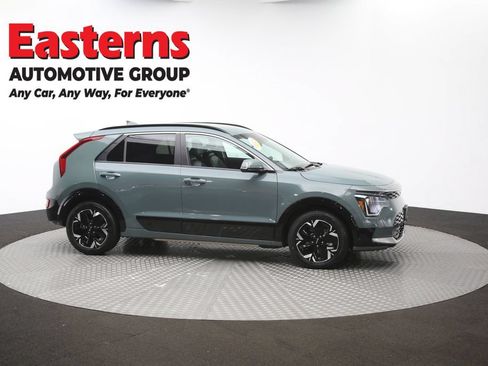 Used 2023 Kia Niro Wind w/ Wind Preserve Package FWD image 47