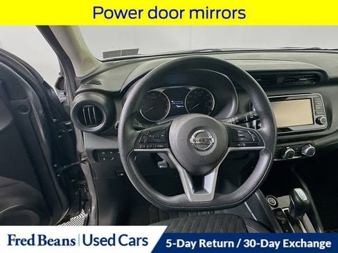 Used 2021 Nissan Kicks S image 14