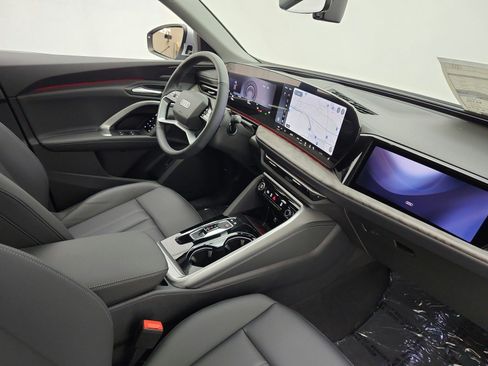 New 2026 Audi Q5 Premium Plus AWD/4WD image 14