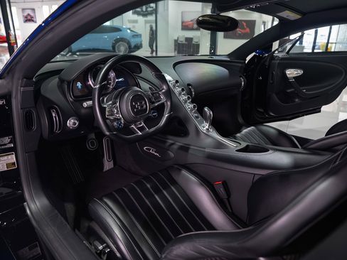 Used 2018 Bugatti Chiron image 9
