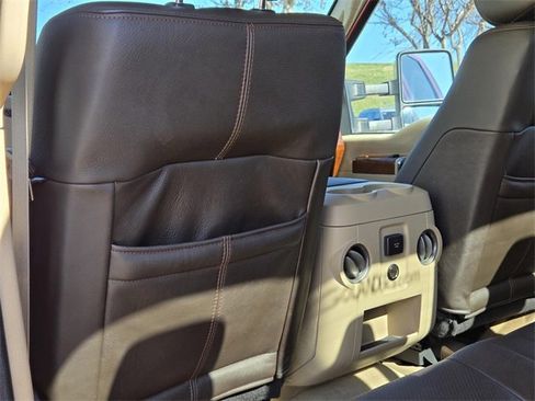 Used 2015 Ford F250 King Ranch w/ King Ranch w/Chrome Package image 22