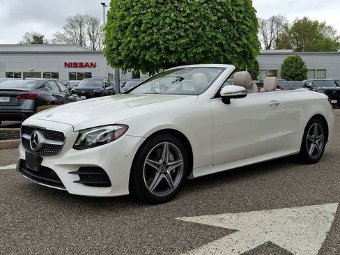 Used 2019 Mercedes-Benz E 450 4MATIC Cabriolet image 4