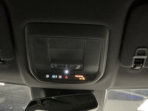 New 2026 Chevrolet Equinox EV LT AWD/4WD image 22