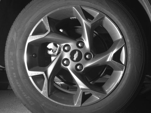 Used 2025 Chevrolet Trax LT w/ LT Convenience Package image 15