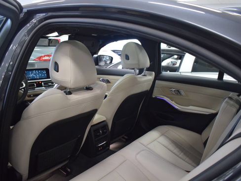 Used 2020 BMW 330i Sedan w/ M Sport Package image 60