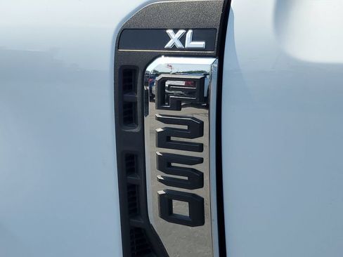 New 2026 Ford F250 XL w/ FX4 Off-Road Package AWD/4WD image 30