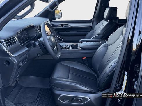 Used 2024 Jeep Wagoneer Series II w/ Convenience Group I image 10