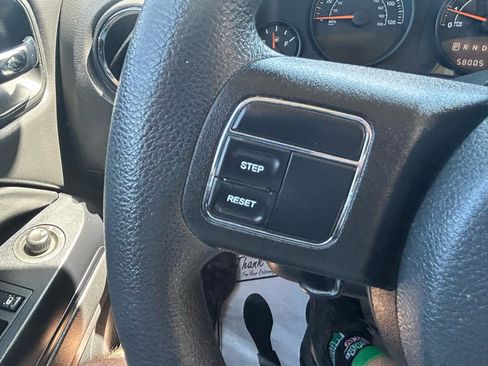 Used 2016 Jeep Patriot Sport w/ Power Value Group FWD image 18
