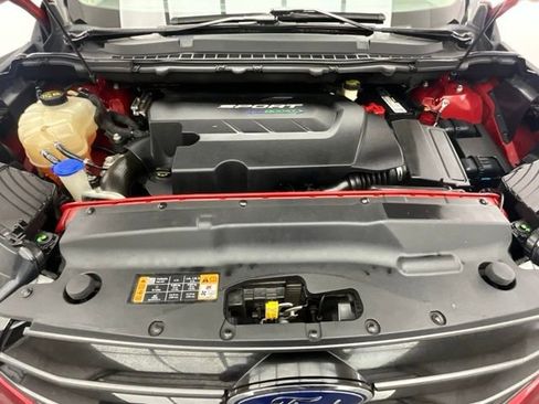 Used 2018 Ford Edge Sport w/ Technology Package AWD/4WD image 29