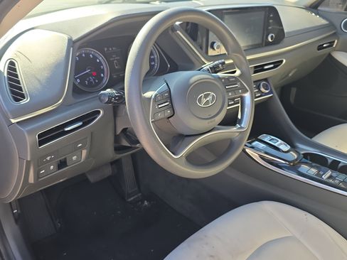 Used 2021 Hyundai Sonata SEL FWD image 19