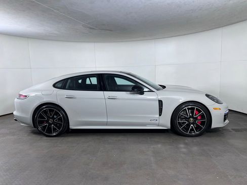 Certified 2022 Porsche Panamera GTS AWD/4WD image 8