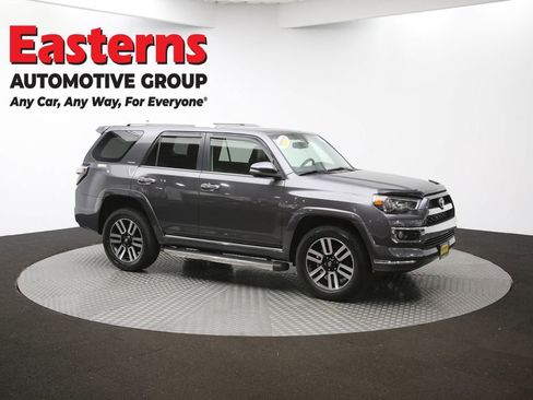 Used 2015 Toyota 4Runner Limited image 48