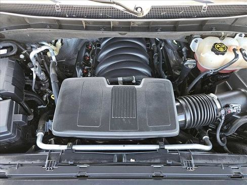 Used 2023 Chevrolet Suburban High Country AWD/4WD image 29