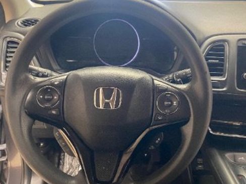 Used 2022 Honda HR-V EX image 16