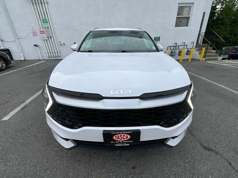 Used 2025 Kia Sportage EX image 7