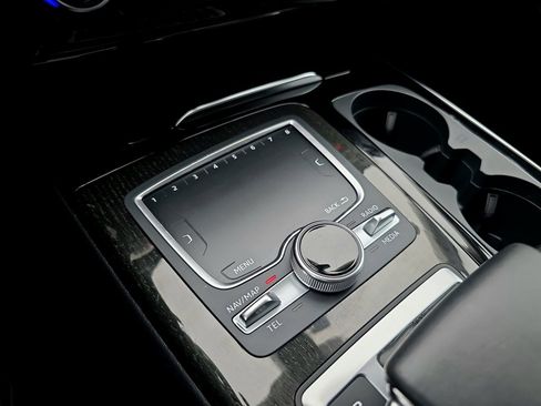Used 2019 Audi Q7 3.0T Premium Plus image 12