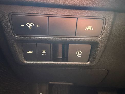 Used 2021 Hyundai Sonata SEL w/ Convenience Package FWD image 18