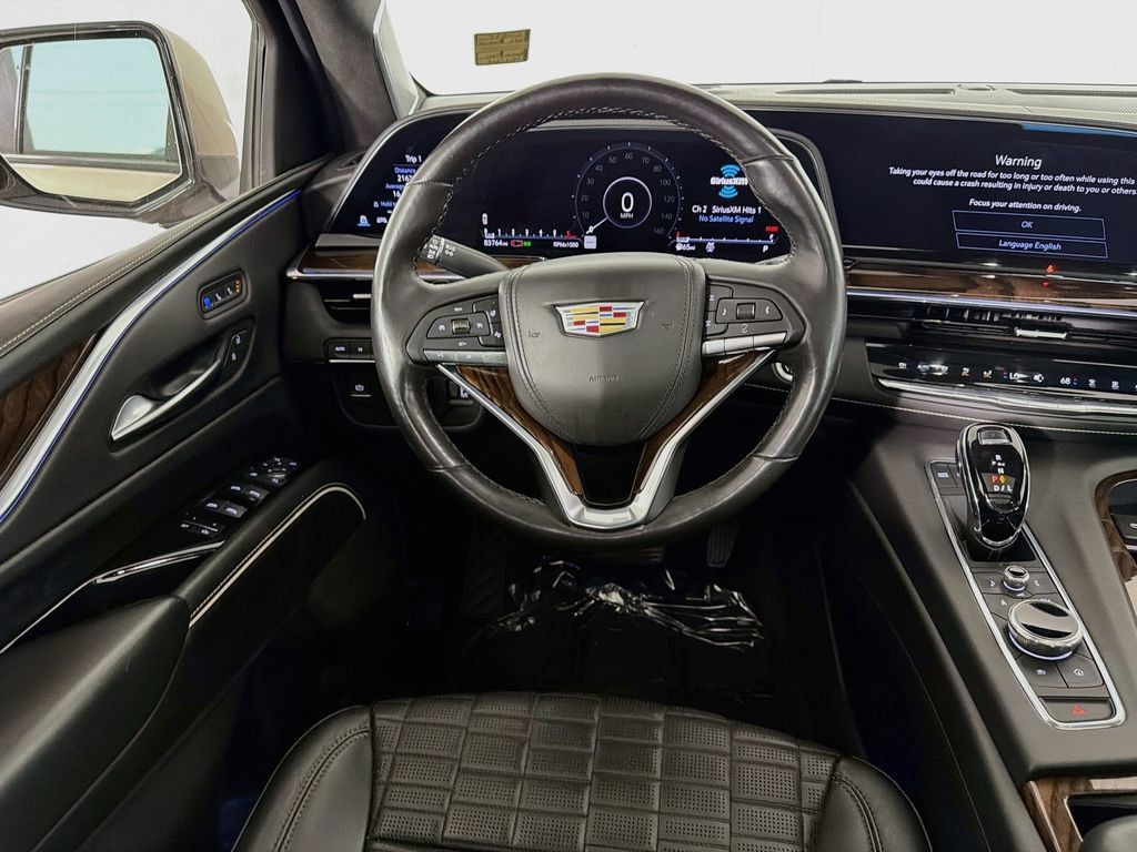 Used 2023 Cadillac Escalade Sport Platinum AWD/4WD image 21
