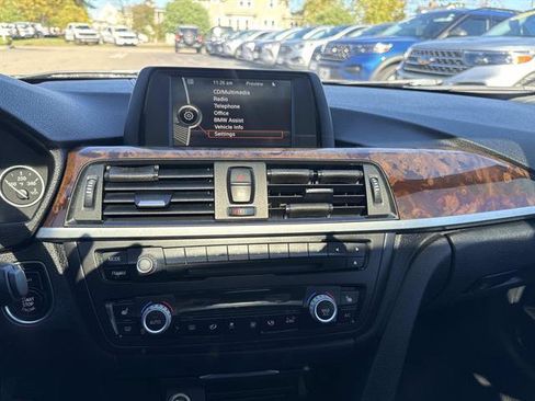 Used 2013 BMW 328i xDrive Sedan image 21