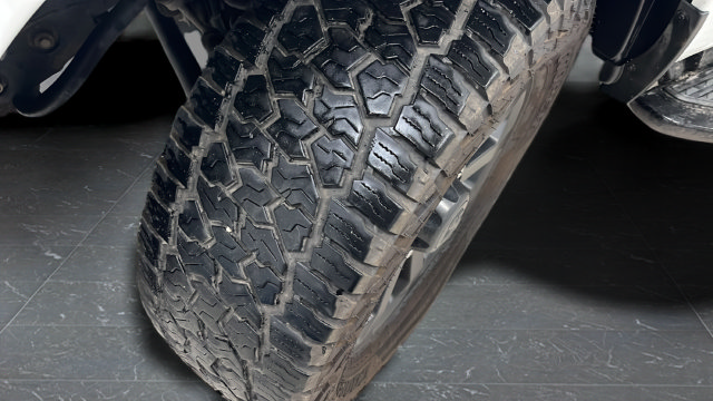 Used 2023 RAM 2500 Big Horn w/ Night Edition AWD/4WD image 37