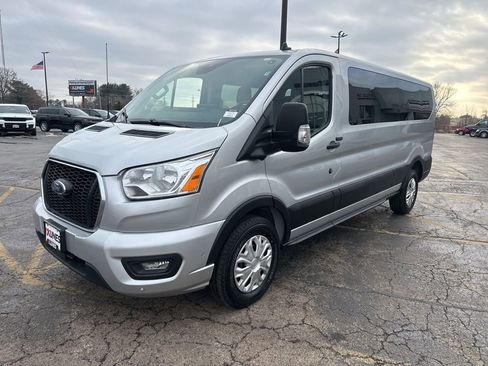 Used 2022 Ford Transit 350 XLT image 19