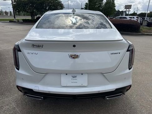 Used 2023 Cadillac CT4 Sport RWD image 5