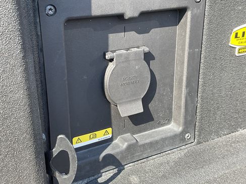 Used 2022 Ford F150 Raptor w/ Equipment Group 801A High image 50