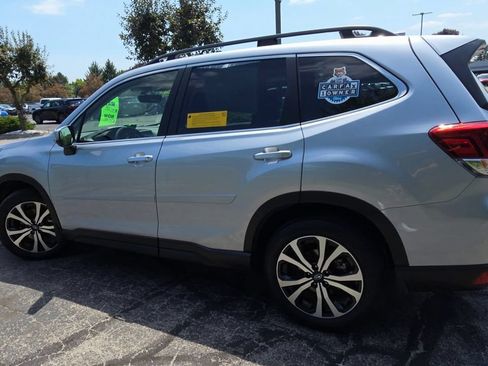 Certified 2023 Subaru Forester Limited AWD/4WD image 6