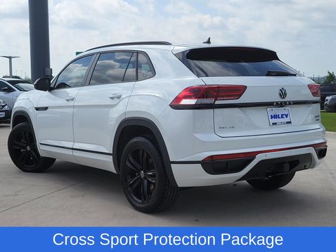Used 2023 Volkswagen Atlas Cross Sport SEL R-Line AWD/4WD image 3