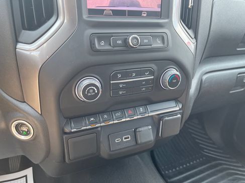 Used 2023 Chevrolet Silverado 1500 Custom w/ LPO, Dark Essentials Package AWD/4WD image 19