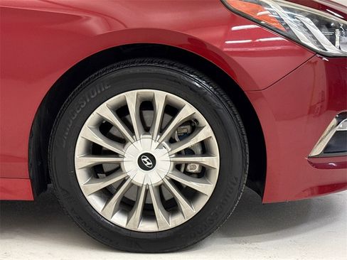 Used 2015 Hyundai Sonata Limited w/ Option Group 06 image 6