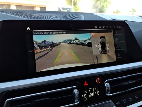Used 2021 BMW M3 w/ M Carbon Exterior Package RWD image 22
