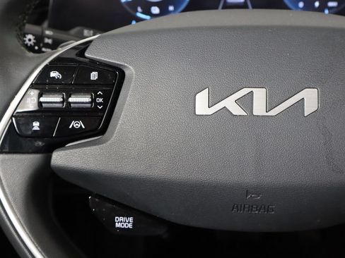 Used 2023 Kia Niro Wind FWD image 8