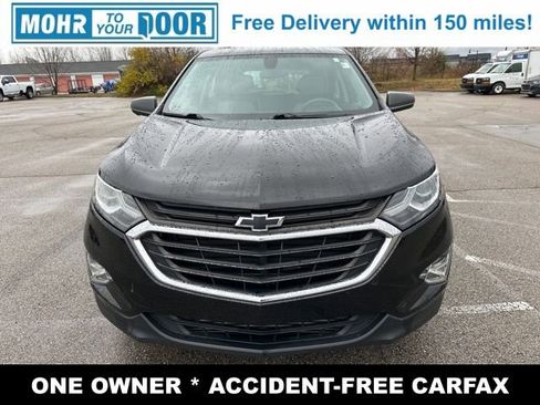 Used 2019 Chevrolet Equinox LS image 2