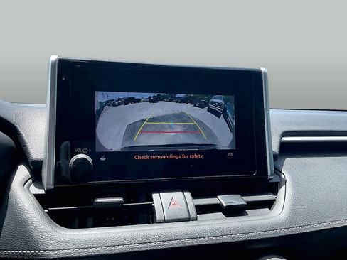 Used 2024 Toyota RAV4 XLE w/ Convenience Package FWD image 27